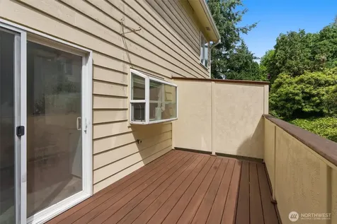 11802 98th Avenue NE Kirkland WA 98034