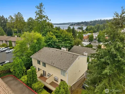 11802 98th Avenue NE Kirkland WA 98034