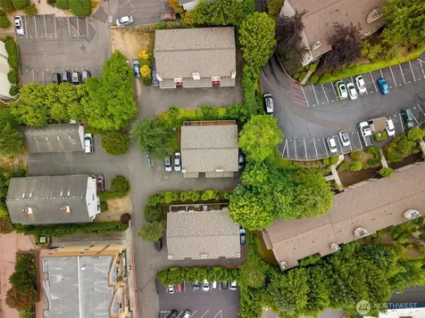 11802 98th Avenue NE Kirkland WA 98034