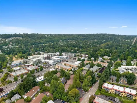 11802 98th Avenue NE Kirkland WA 98034