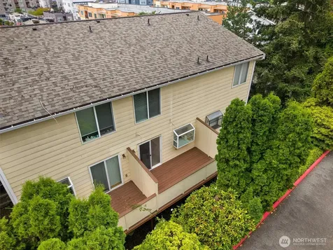 11802 98th Avenue NE Kirkland WA 98034