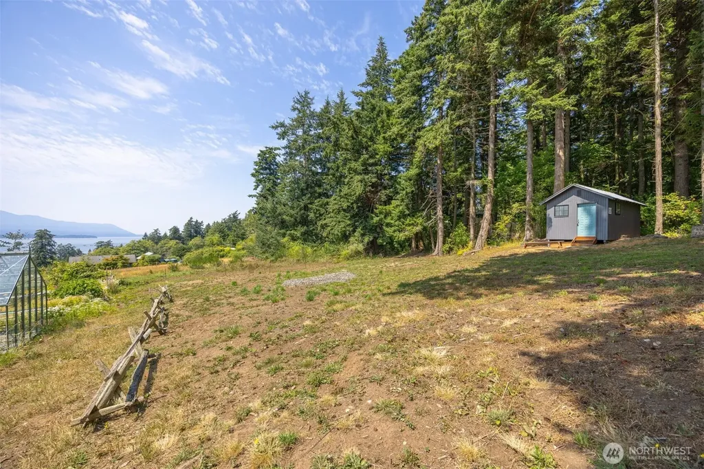 2077 Granger Way Lummi Island WA 98262