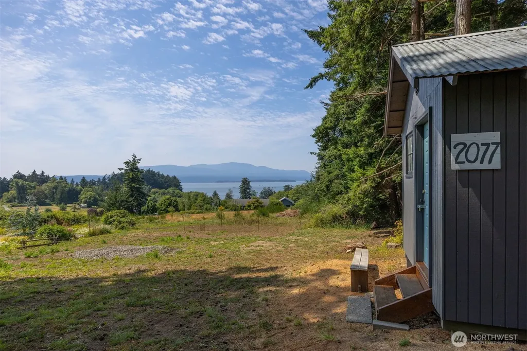 2077 Granger Way Lummi Island WA 98262
