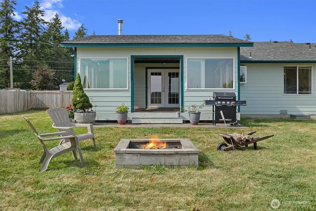 180 Kowntee Street Camano Island WA 98282