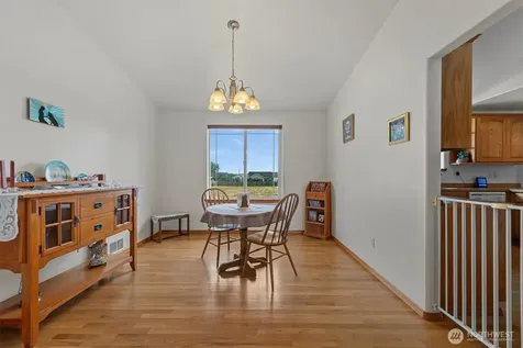 180 Kowntee Street Camano Island WA 98282
