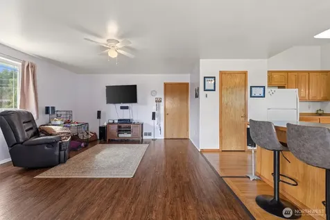 180 Kowntee Street Camano Island WA 98282