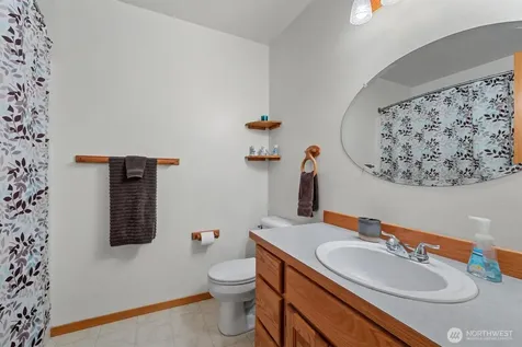 180 Kowntee Street Camano Island WA 98282