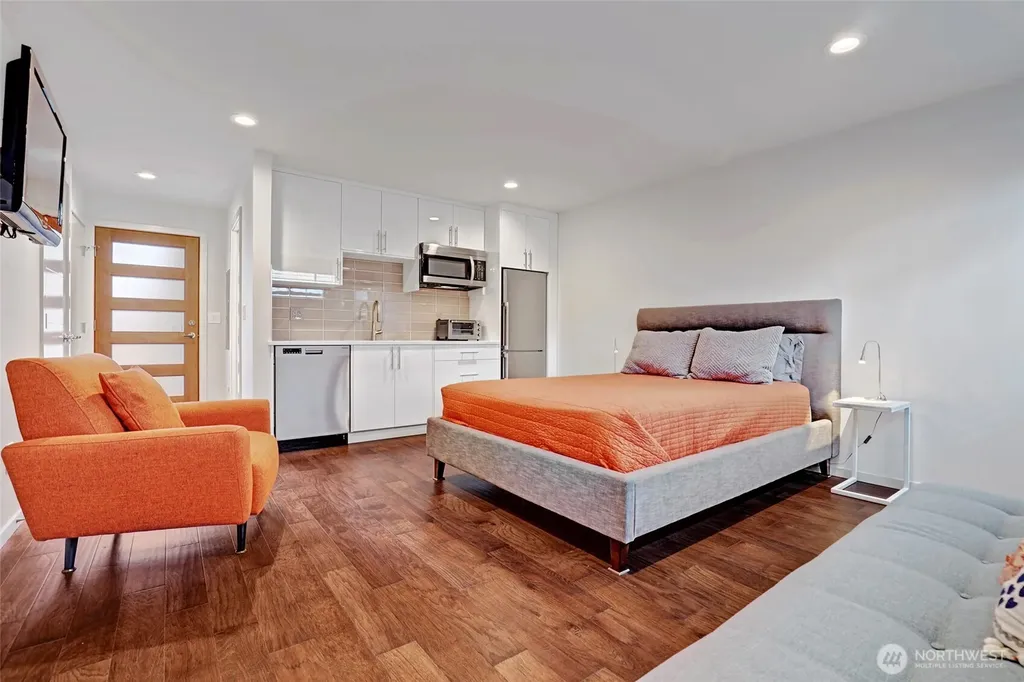 6219 20th Avenue NW Seattle WA 98107