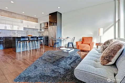 6219 20th Avenue NW Seattle WA 98107