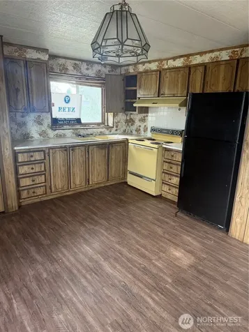 380 E Pole Road Lynden WA 98264