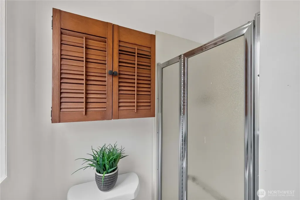 3310 SW 104th Street Seattle WA 98146