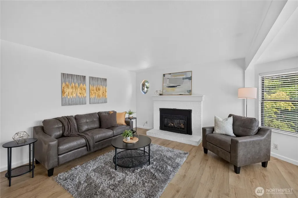 3310 SW 104th Street Seattle WA 98146