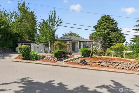 3310 SW 104th Street Seattle WA 98146
