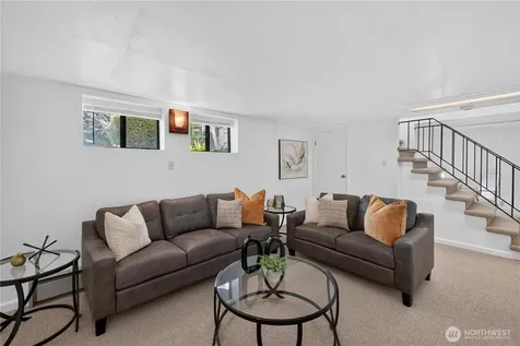 3310 SW 104th Street Seattle WA 98146