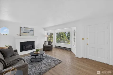 3310 SW 104th Street Seattle WA 98146