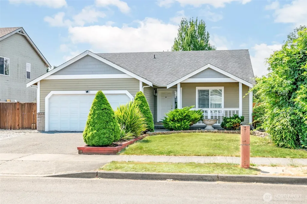 1405 NE Riddell Avenue Orting WA 98360