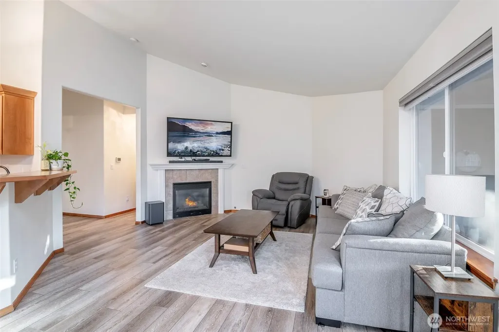 1405 NE Riddell Avenue Orting WA 98360