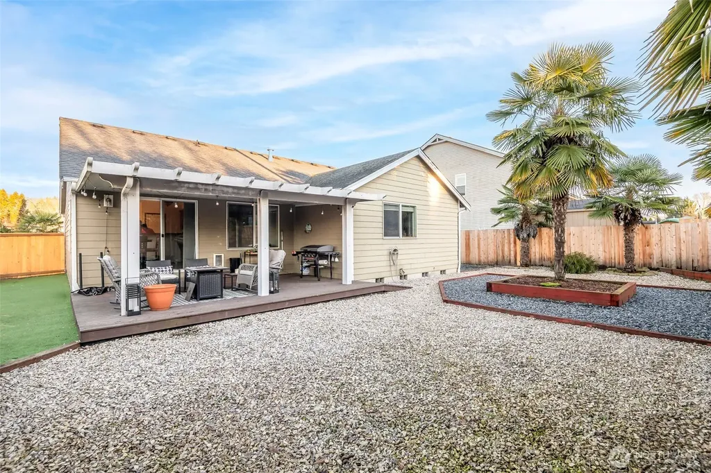 1405 NE Riddell Avenue Orting WA 98360
