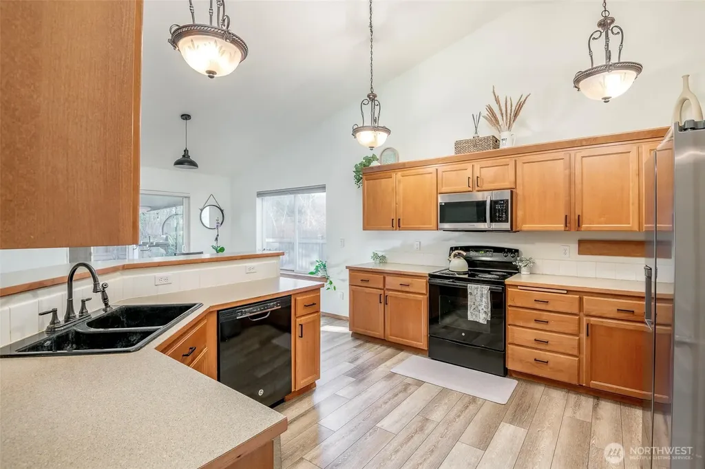 1405 NE Riddell Avenue Orting WA 98360