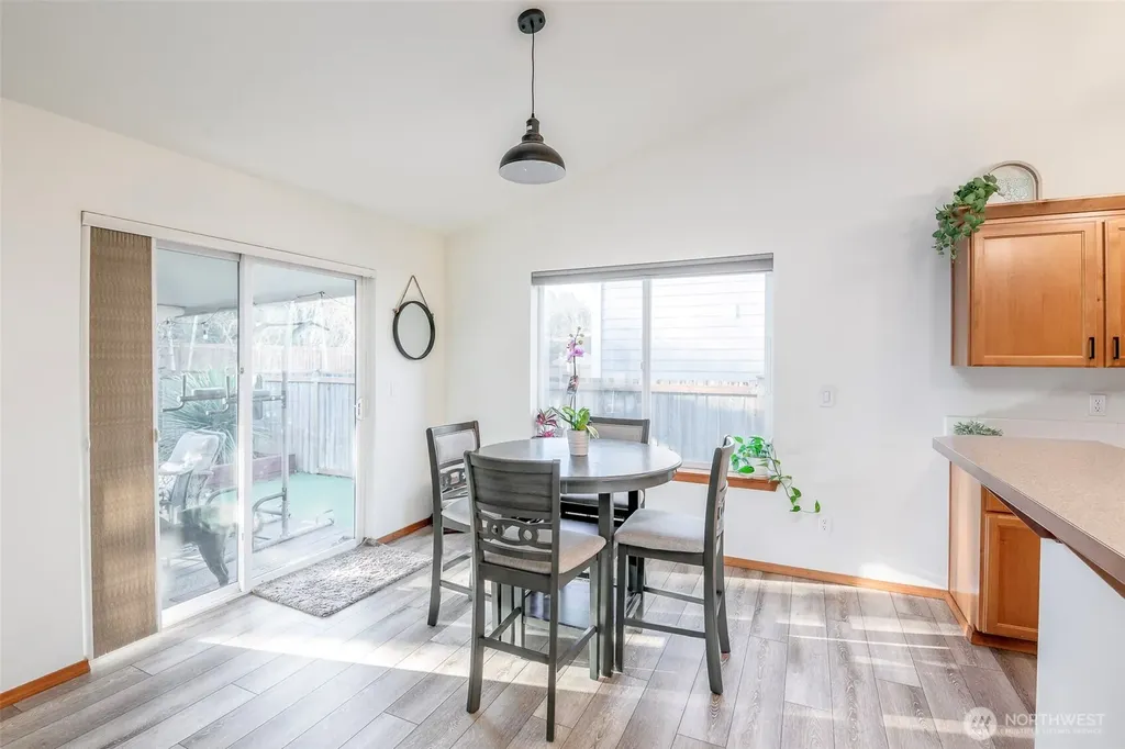 1405 NE Riddell Avenue Orting WA 98360