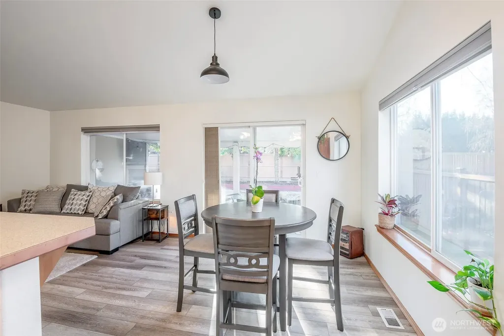 1405 NE Riddell Avenue Orting WA 98360