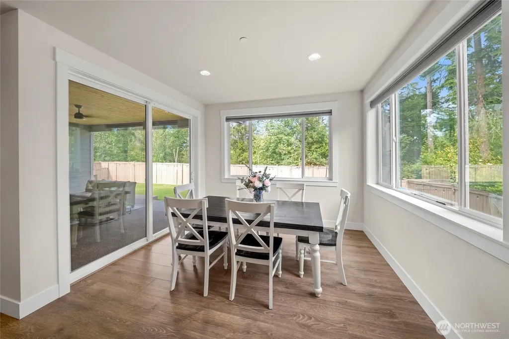 7704 Connells Prairie Road E Bonney Lake WA 98391
