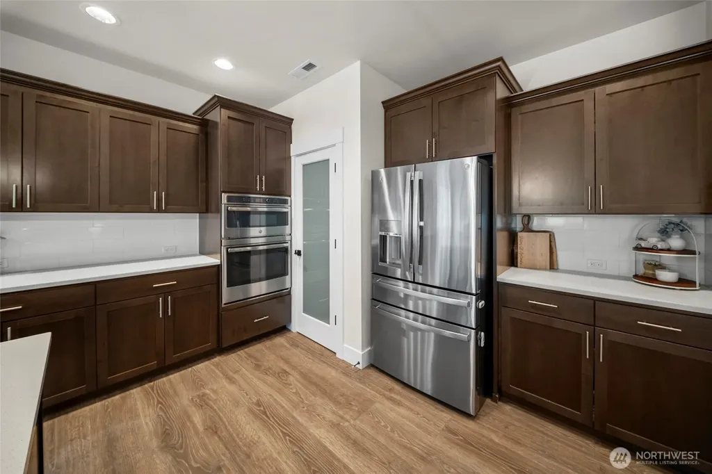 7704 Connells Prairie Road E Bonney Lake WA 98391