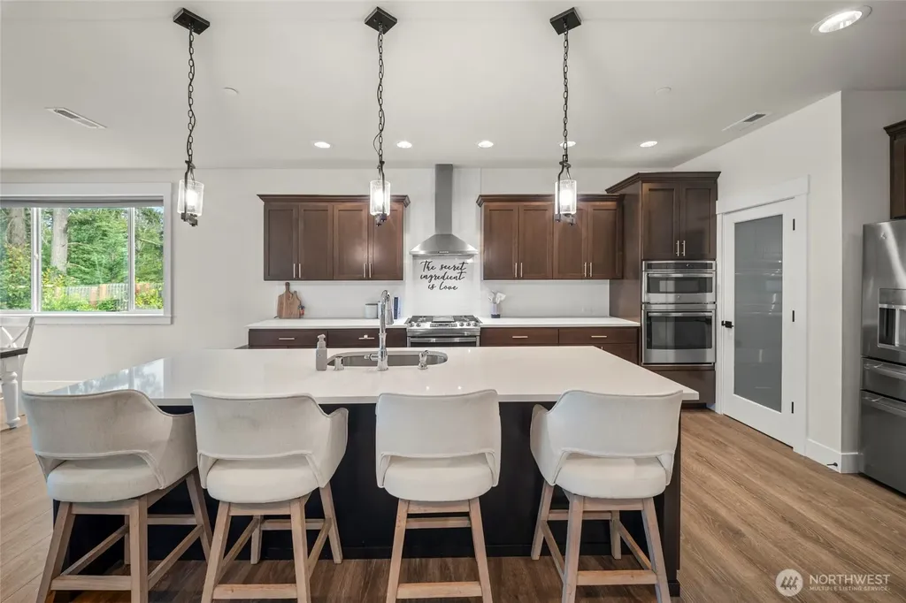 7704 Connells Prairie Road E Bonney Lake WA 98391