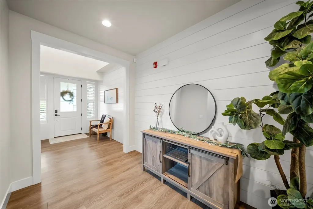 7704 Connells Prairie Road E Bonney Lake WA 98391
