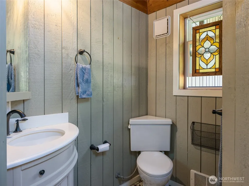 1028 Cross Road Lopez Island WA 98261