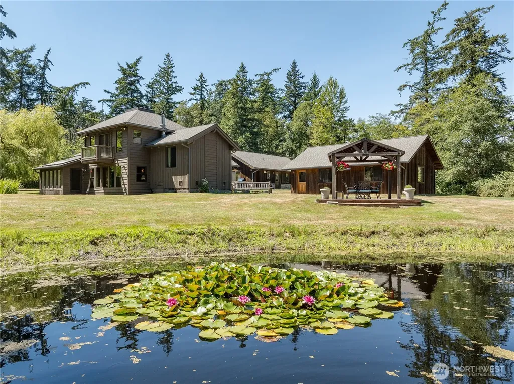 1028 Cross Road Lopez Island WA 98261