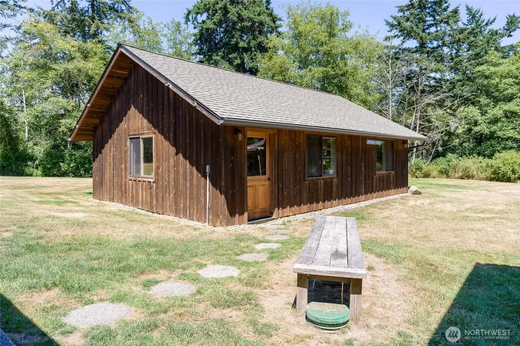 1028 Cross Road Lopez Island WA 98261