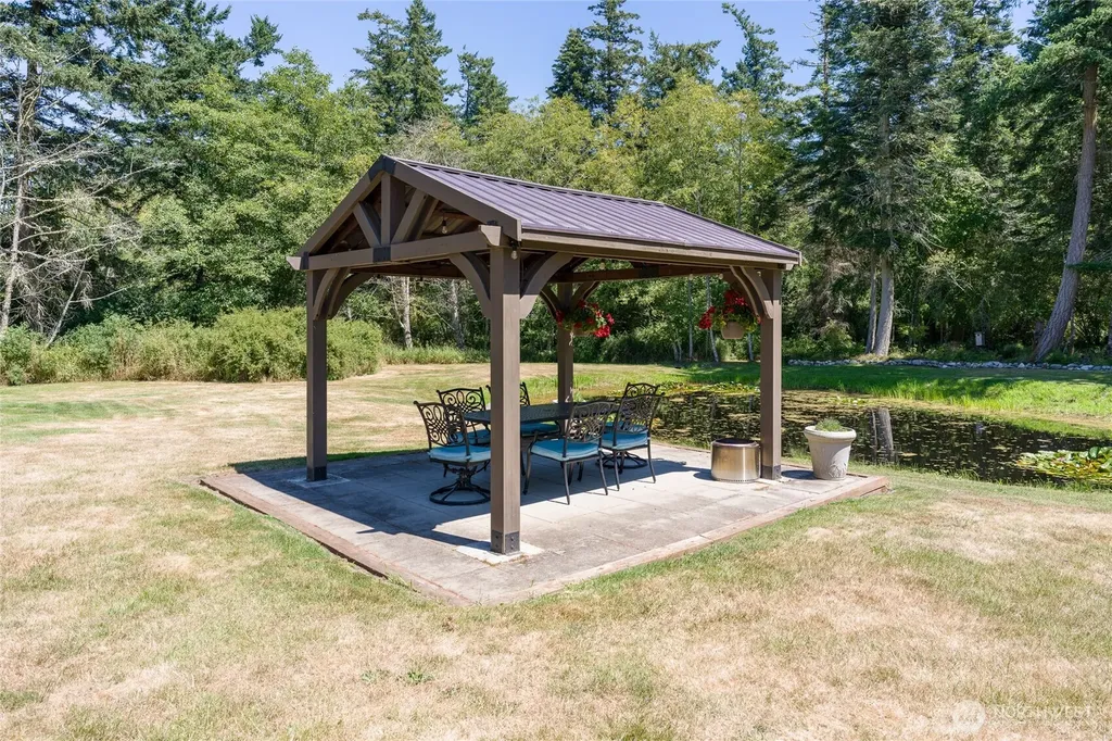 1028 Cross Road Lopez Island WA 98261
