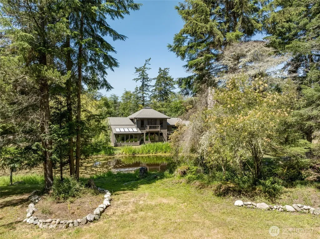 1028 Cross Road Lopez Island WA 98261