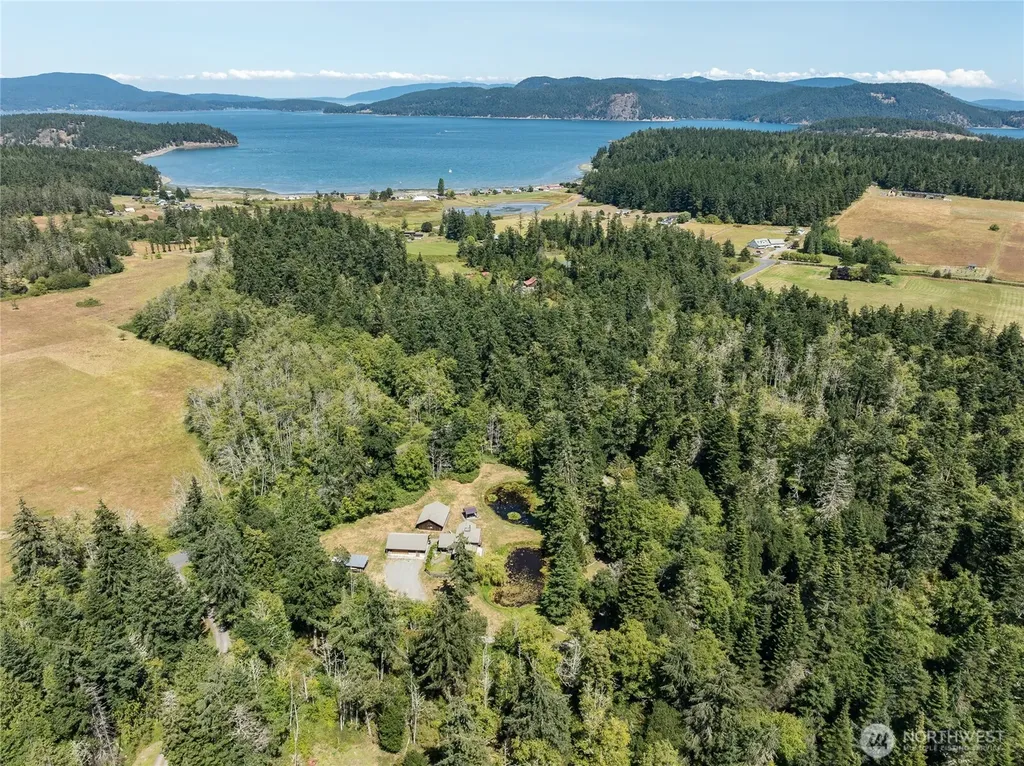 1028 Cross Road Lopez Island WA 98261