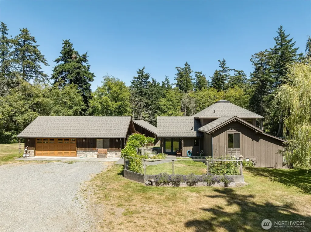 1028 Cross Road Lopez Island WA 98261