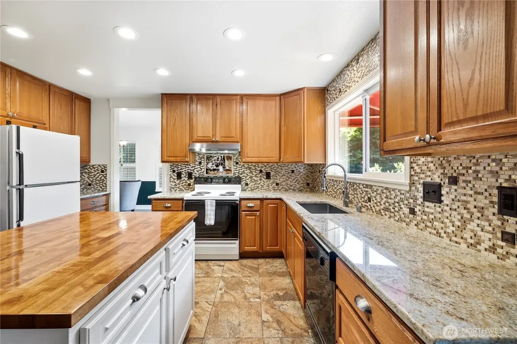 20 113th Street SE Everett WA 98208