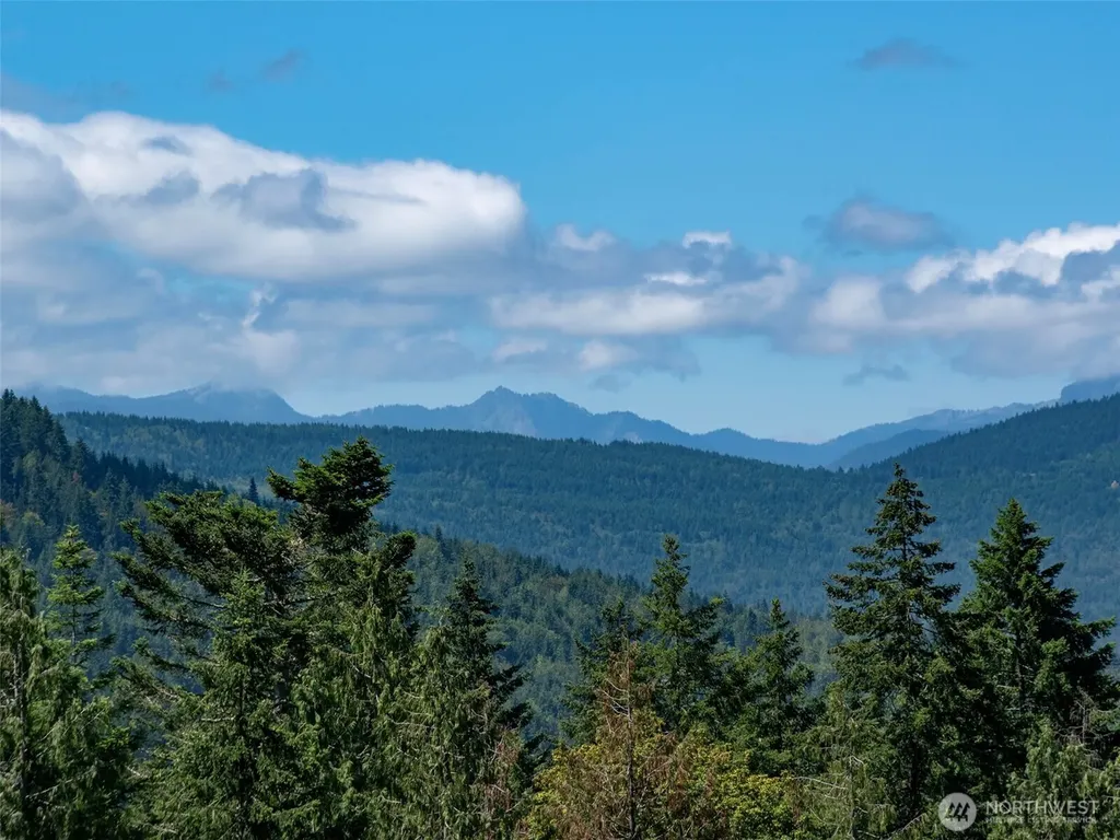 183 Hillside Drive Sequim WA 98382