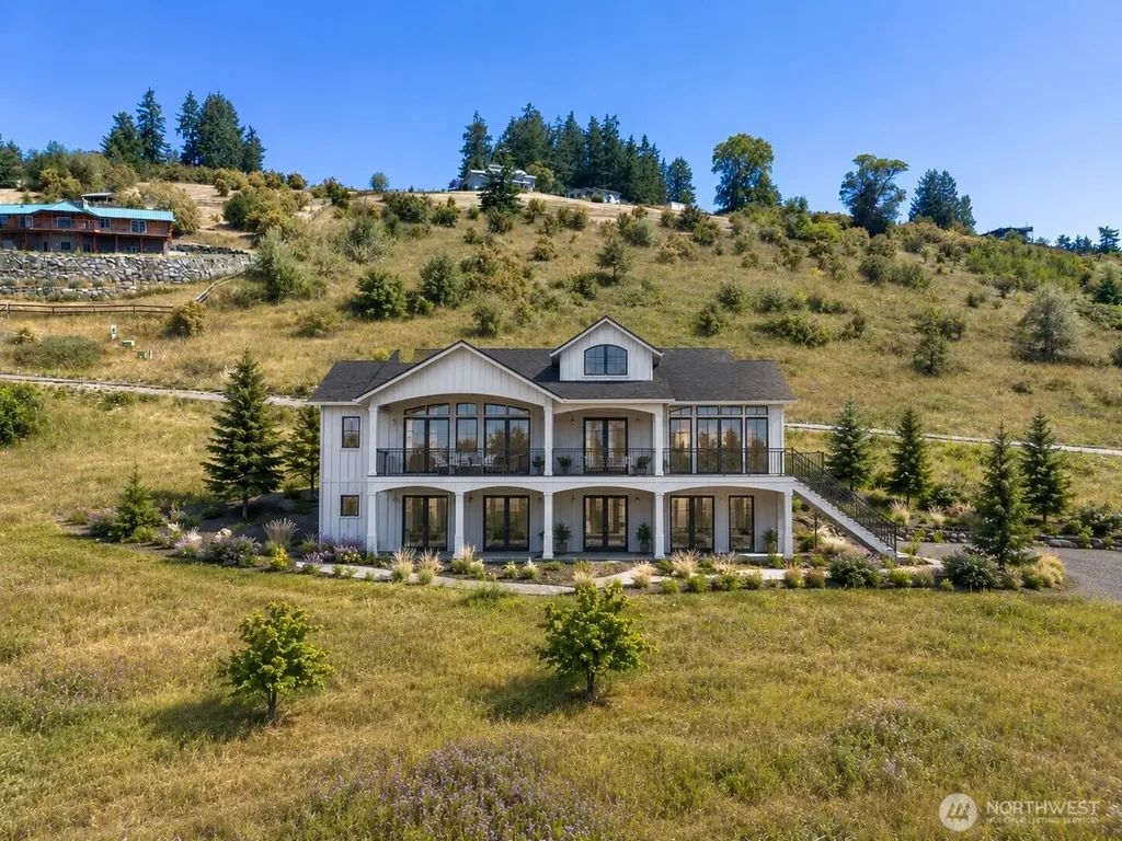 183 Hillside Drive Sequim WA 98382
