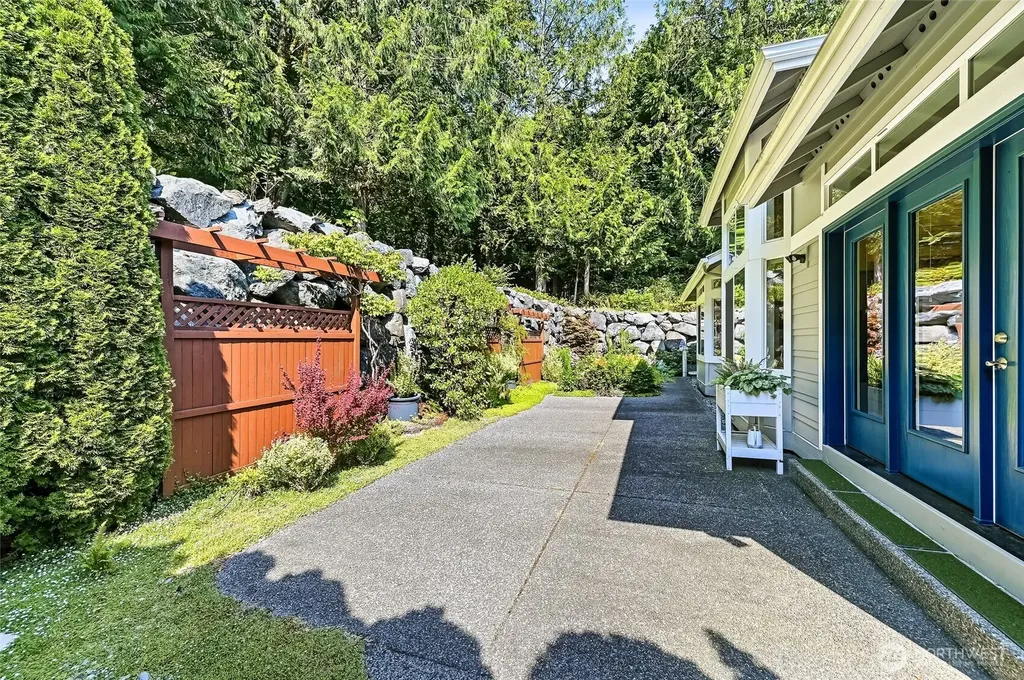 24270 NE 131st Terrace Redmond WA 98053