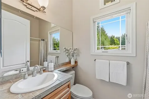 24270 NE 131st Terrace Redmond WA 98053