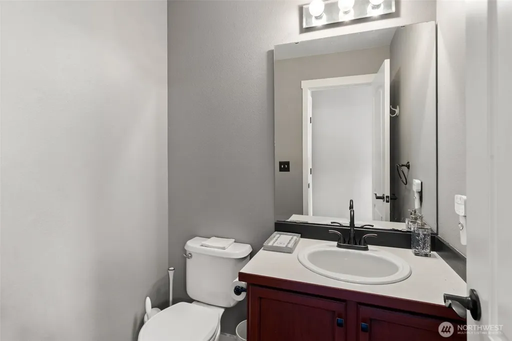 3512 Nanette Lane SE Port Orchard WA 98366