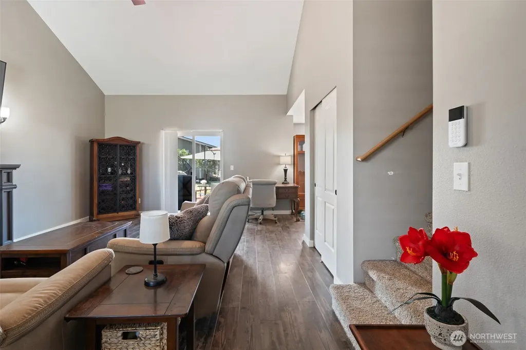 3512 Nanette Lane SE Port Orchard WA 98366