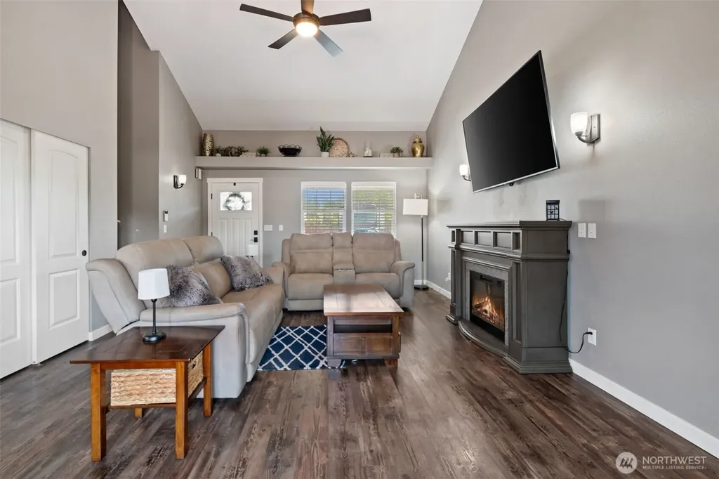 3512 Nanette Lane SE Port Orchard WA 98366