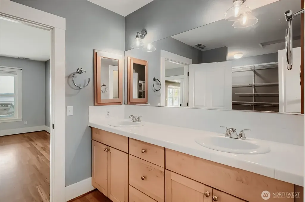 18729 100th Avenue NW Stanwood WA 98292