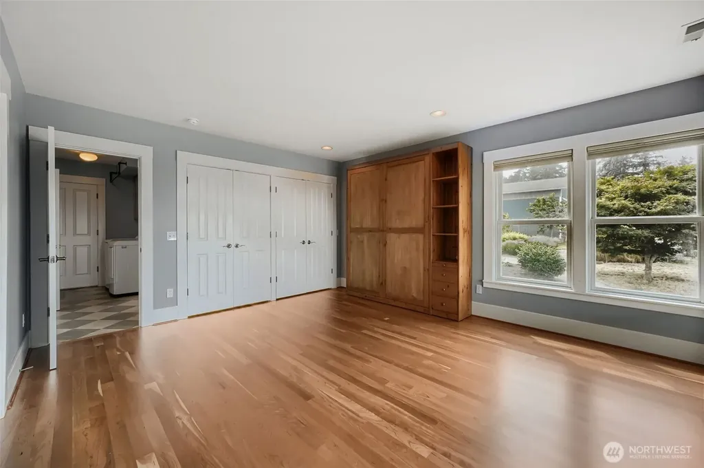 18729 100th Avenue NW Stanwood WA 98292