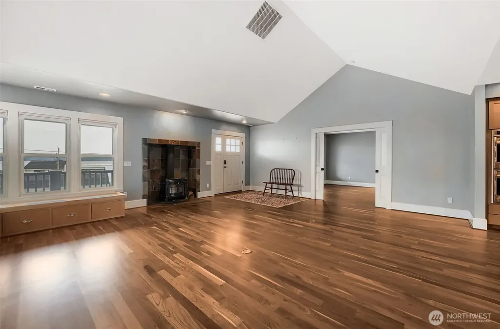 18729 100th Avenue NW Stanwood WA 98292