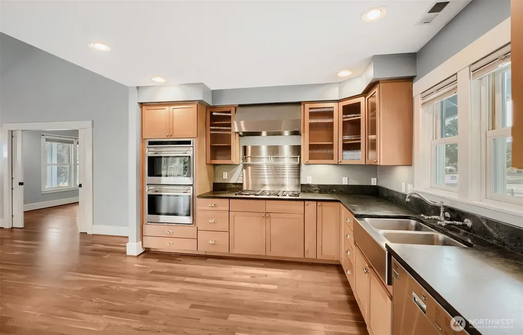 18729 100th Avenue NW Stanwood WA 98292
