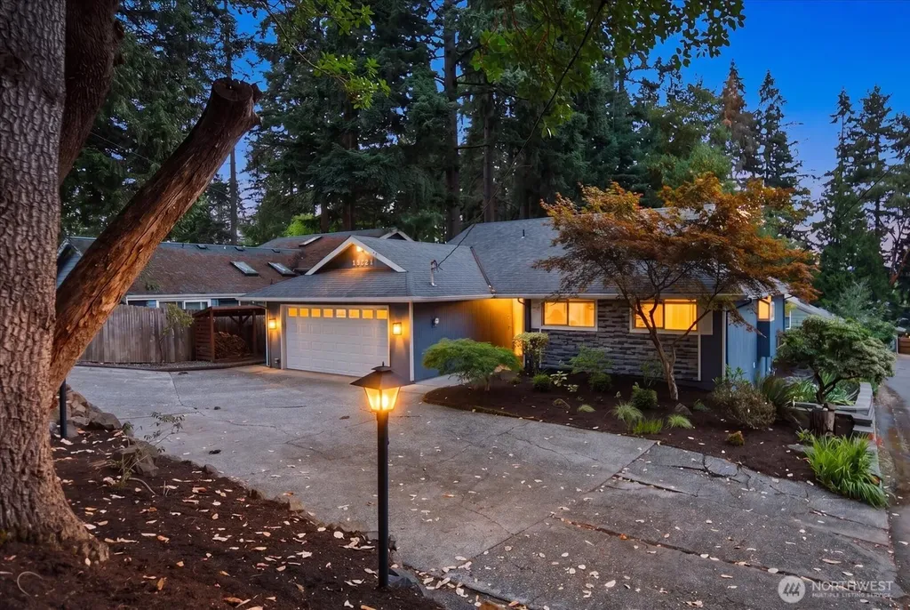 18224 24th Avenue NE Shoreline WA 98155