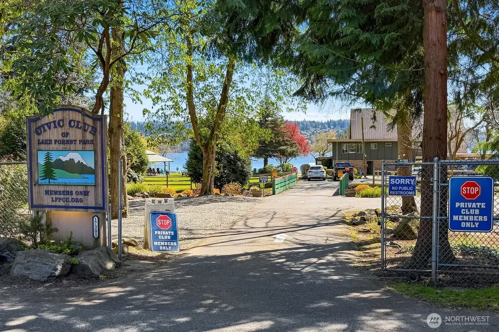 18224 24th Avenue NE Shoreline WA 98155
